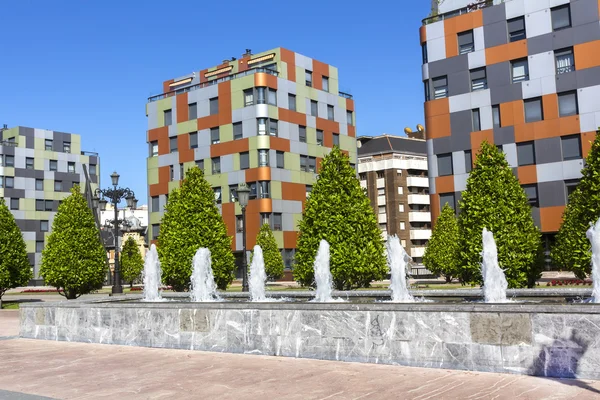 Edificio residencial moderno — Foto de Stock