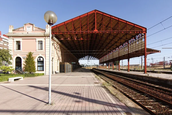 Estación de tren vacía — Foto de Stock