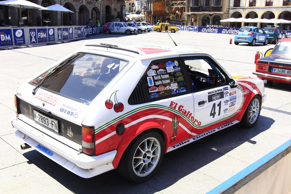 AVILES SPAGNA, 28 LUGLIO 2013: Rally di auto d'epoca mostra mare — Foto Stock