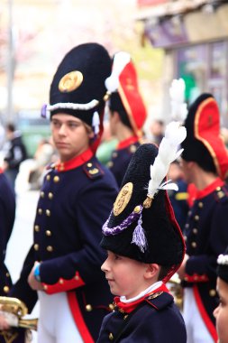 Cartagena, İspanya mar 25: kazık evenin ile parading asker