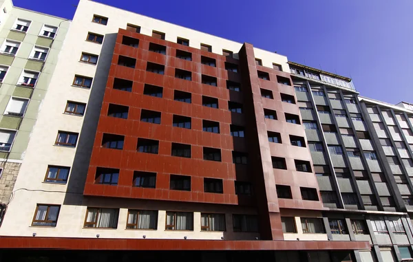 Edificio residencial moderno — Foto de Stock