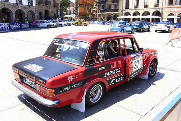 AVILES SPAIN, 28 JULY 2013: Rally of vintage cars exhibition sea — Stock Photo, Image