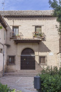 Toledo, İspanya tatil beldesi ortaçağ sokaklarında eski dar
