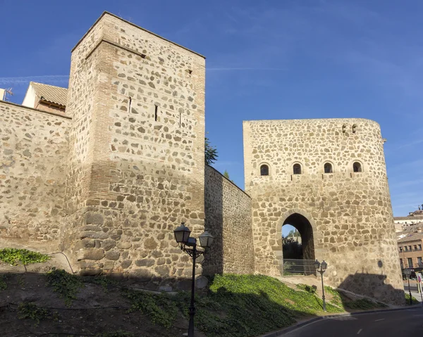 Paredes que protegiam a cidade de Toledo, Espanha — Fotografia de Stock