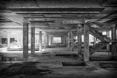 tuğla Vakfı ve bir Bina İnşaatı