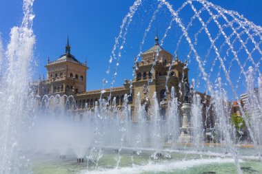 Modern çeşme Meydanı zorrilla Valladolid, İspanya
