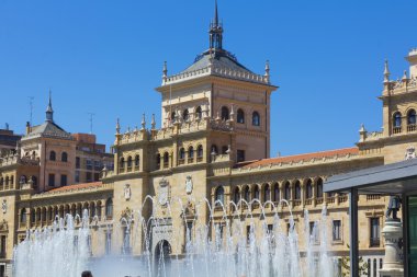 Modern çeşme Meydanı zorrilla Valladolid, İspanya