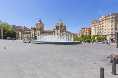 ünlü ve turist, plaza de zorrilla Valladolid, İspanya