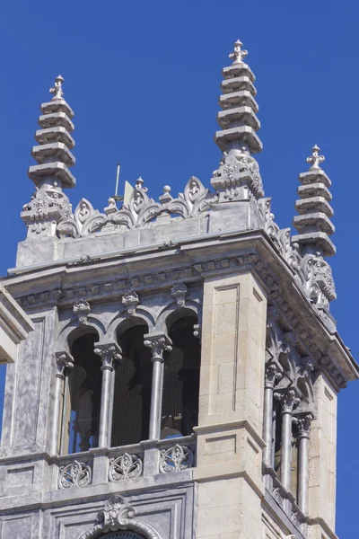 Bela torre de relógio na prefeitura de Valladolid, Espanha — Fotografia de Stock