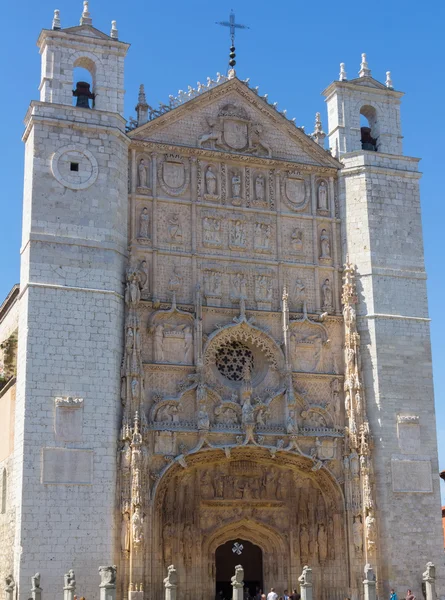 Готическая церковь монастыря Сан-Пабло, Вальядолид, Испания — стоковое фото