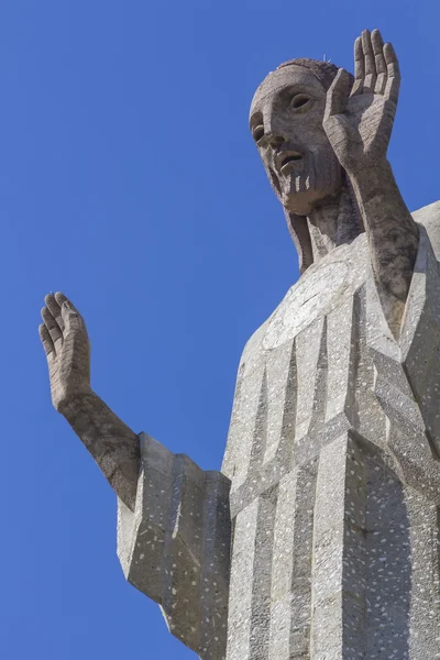 Enorme scultura in pietra di Cristo di Otero a Palencia, Spagna — Foto Stock