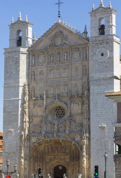 Gotický kostel kláštera san pablo, valladolid, Španělsko — Stock fotografie