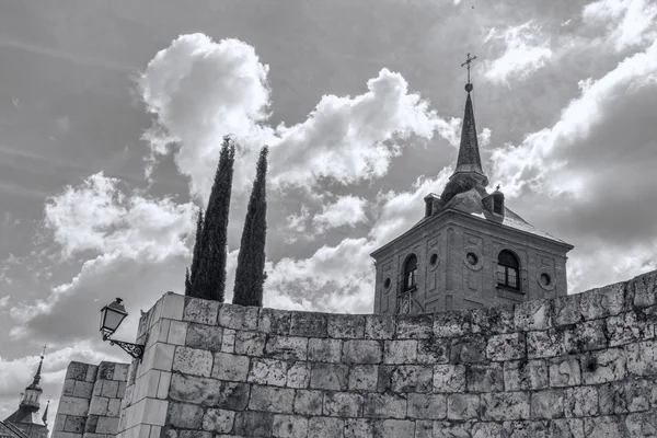 Harabeleri cervantes kare alcala de henares, İspanya — Stok fotoğraf