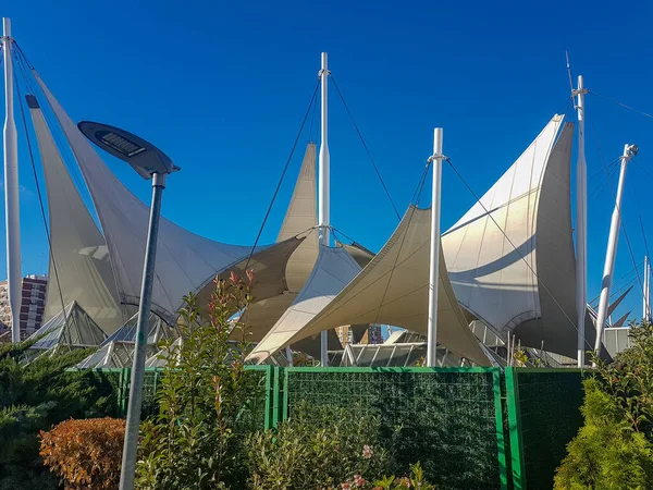 Madrid España 2018 Carpa Con Postes Blancos Sombra —  Fotos de Stock