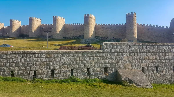 Famosa Muralha Pedra Cidade Ávila Espanha — Fotografia de Stock