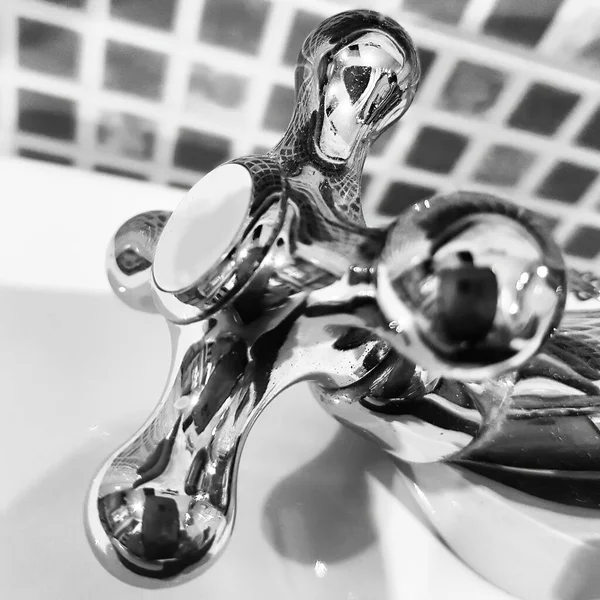 Detail Bright Keys Sink Faucet — Stock Photo, Image