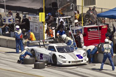 Corvette canam pit stop mazda laguna seca raceway grand am rolex yarışlarında içinde