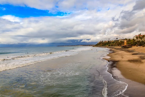 Тихий Океан Волны Пальмы Пляже Известном Туристическом Направлении Сан Клементе — стоковое фото