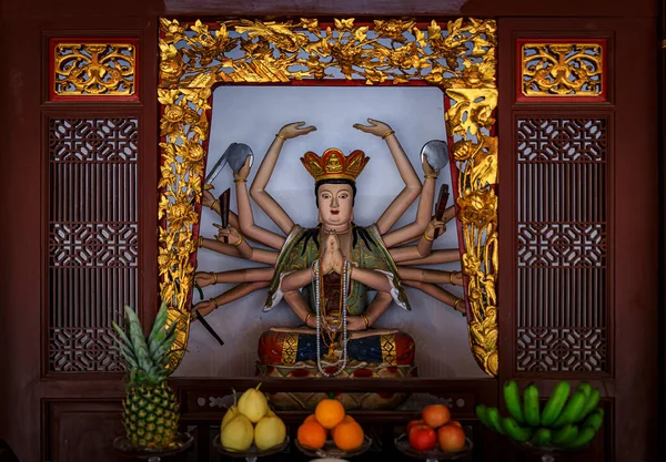新加坡 2019年9月13日 为崇拜中国海神妈祖而建造的国内最古老的佛寺 西安霍克肯寺 — 图库照片