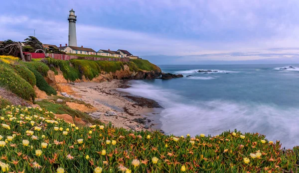 Pastel Colors Sunset Silky Water Long Exposure Waves Crashing Shore — Foto de Stock