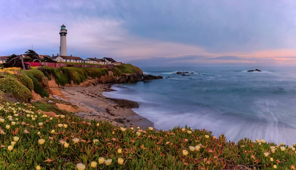 Pastel Colors Sunset Silky Water Long Exposure Waves Crashing Shore — Stok fotoğraf