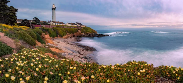 Pastel Colors Sunset Silky Water Long Exposure Waves Crashing Shore — Fotografia de Stock