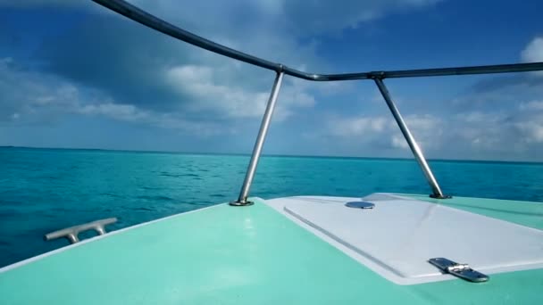 Karaiby w cancun Meksyk na isla mujeres prom łodzi sailng — Wideo stockowe