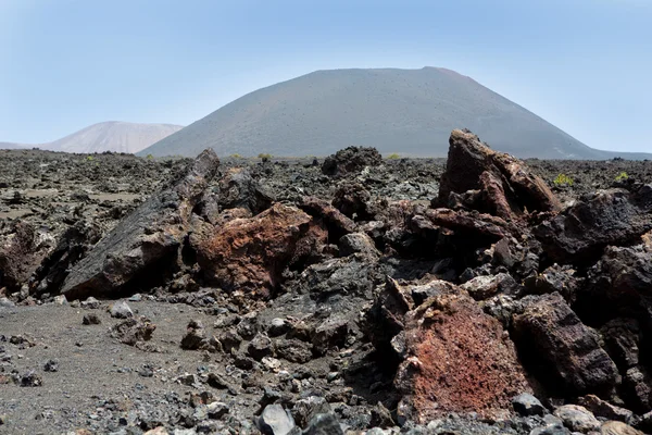 Lanzarote timanfaya brand bergen vulkanisk lava — Stockfoto
