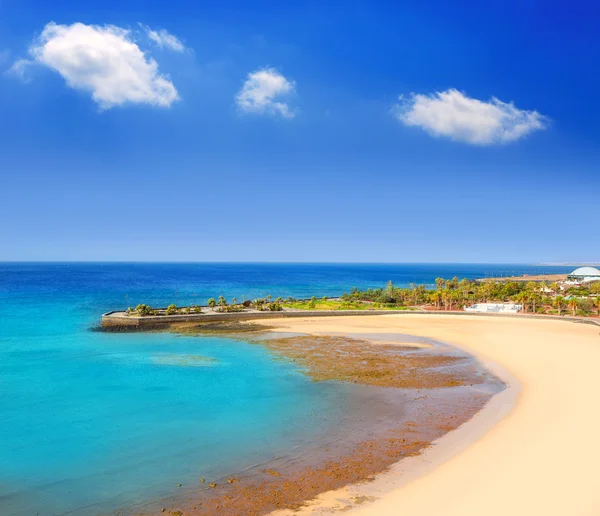 Do plaży reducto Arrecife lanzarote playa del — Zdjęcie stockowe