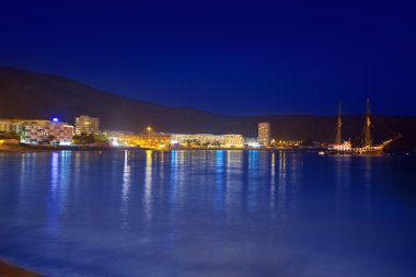 tenerife adeje Beach los cristianos gece görünümü