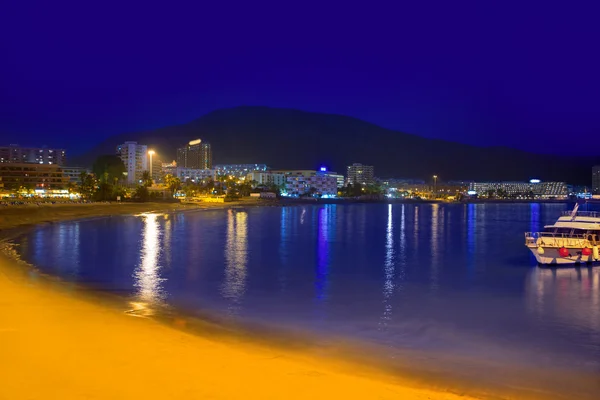 Playa los Cristianos vista nocturna en Tenerife Adeje — Foto de Stock