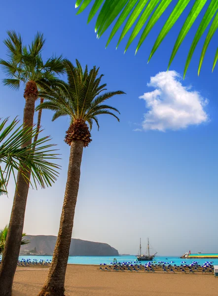 Praia Los Cristianos em Arona Tenerife sul — Fotografia de Stock