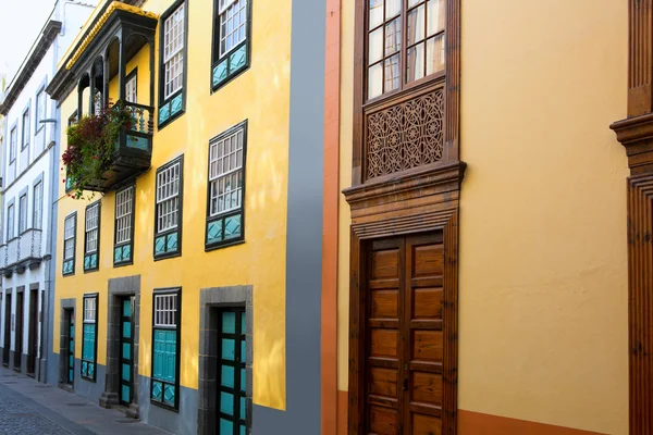 Santa Cruz de La Palma casa di strada coloniale — Foto Stock