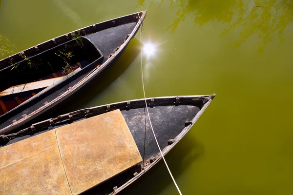 Albufera channel boats in el Palmar of Valencia — Stock Photo, Image