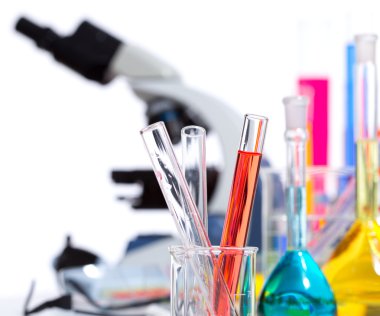 Kimyasal bilimsel laboratuvar malzemeleri test tüpü şişesi