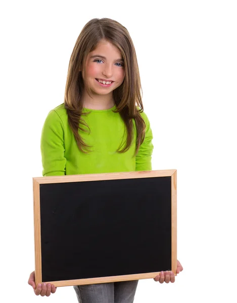 Beyaz bir çerçeve kopyalama alanı siyah yazı tahtası ile kız çocuk — Stok fotoğraf