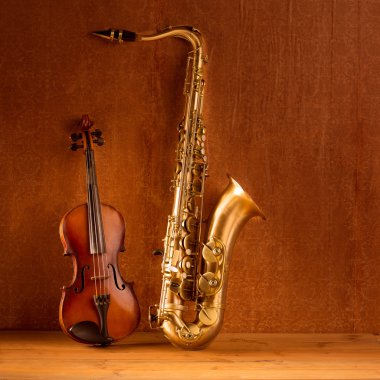 Klasik müzik saksafon tenor saksofon keman vintage