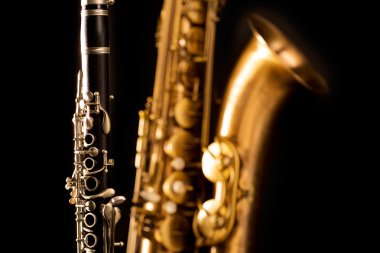 Klasik müzik saksafon, tenor saksafon ve klarnet siyah