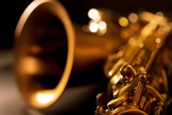 Tenor sax golden saxophone macro selective focus — Stock Photo, Image