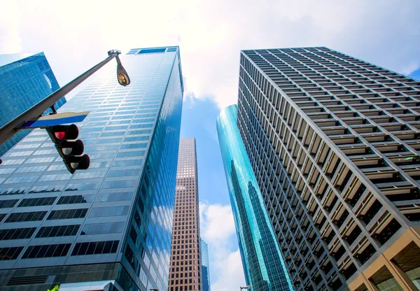 Houston downtown skyscrapers disctict blue sky mirror — Stock Photo, Image