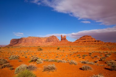 Bizden monument valley Utah'a 163 doğal yol göster