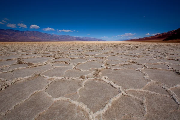 Badwater basin death valley solné formace — Stock fotografie