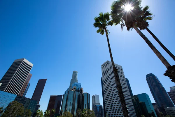 Centrum la panoramę miasta los angeles w Kalifornii od 110 fwy — Zdjęcie stockowe