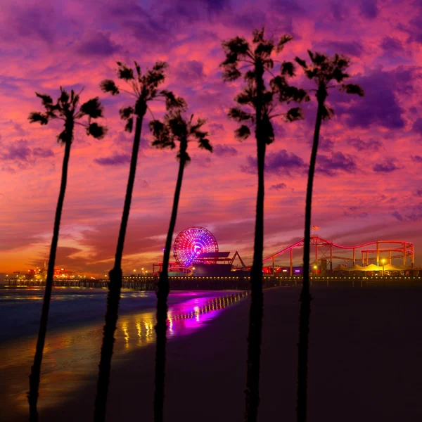 Santa Monica California sunset on Pier Ferrys wheel — Stock Photo, Image