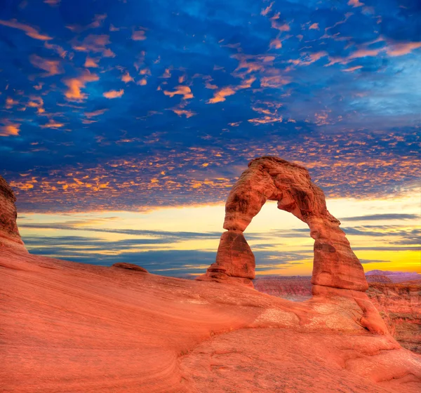 Arches national park delikatny łuk w utah, Stany Zjednoczone Ameryki — Zdjęcie stockowe