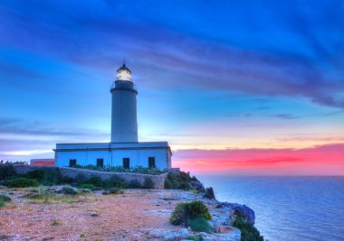 La mola cape deniz feneri formentera gündoğumu