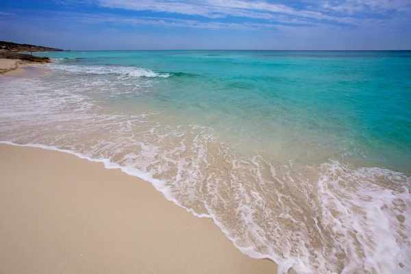 Formentera es mitjorn beach tyrkysová — Stock fotografie