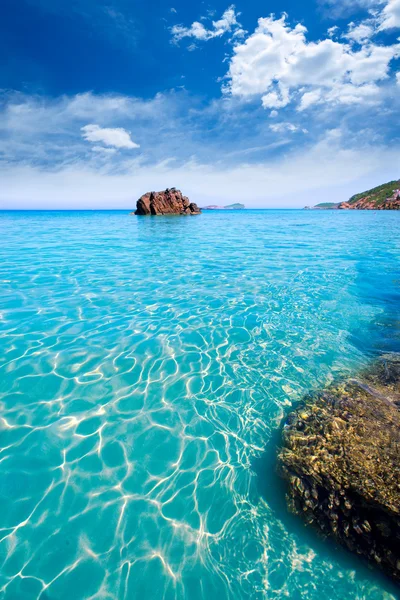 Ibiza aigues blanques aguas blancas strand bei santa eulalia — Stockfoto
