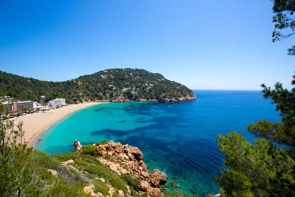 Ibiza caleta de Sant Vicent cala San vicente san Juan — Stockfoto