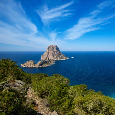 Ibiza es vedra ve torre des savinar üzerinden vedranell